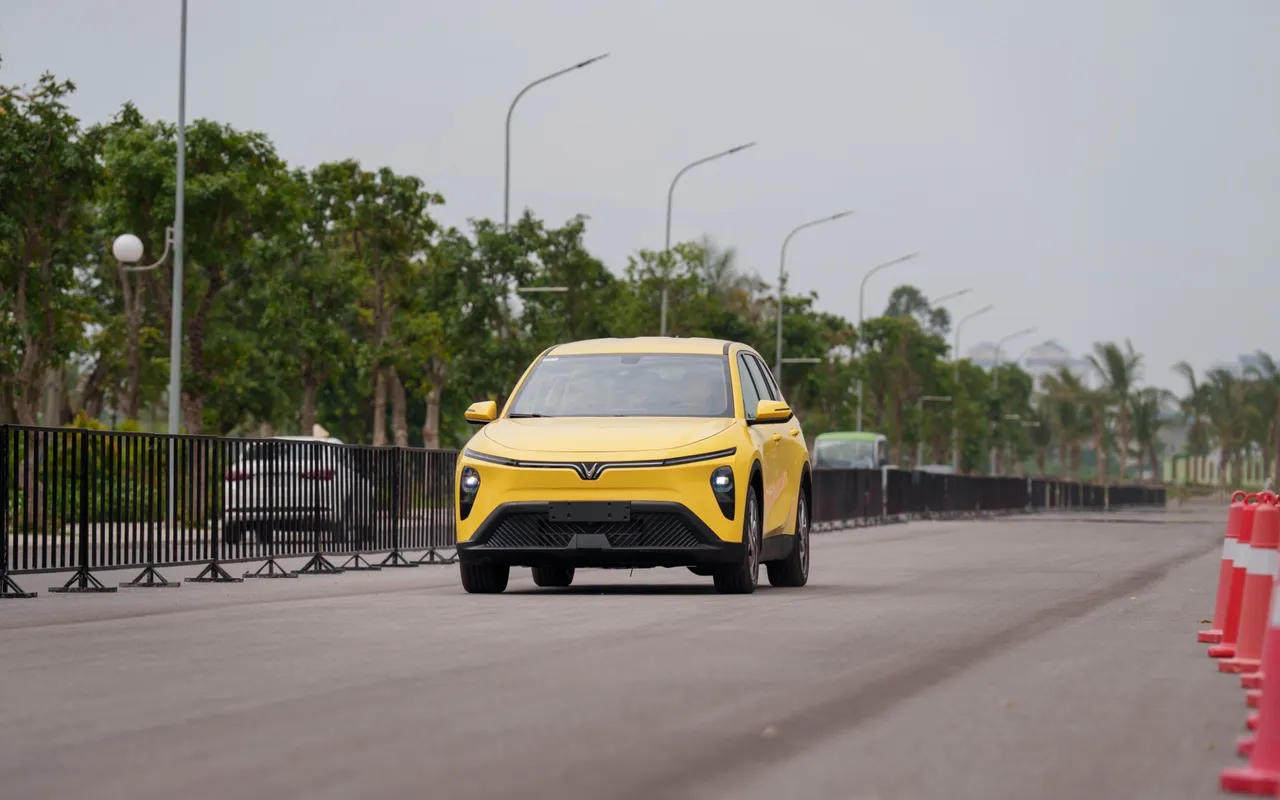 450 km mỗi lần sạc
